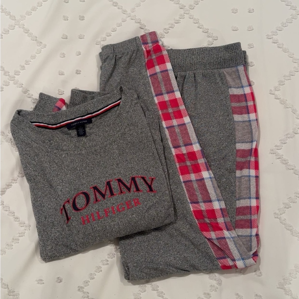 Tommy Hilfiger Pajama Set in Gray and Red Plaid